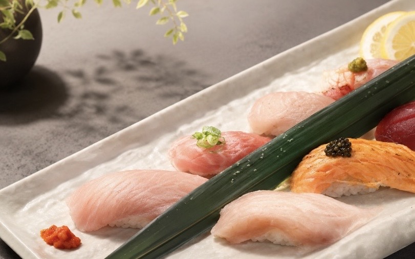 A refined selection of Haruka nigiri